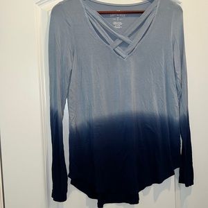 Blue ombré long sleeve tee